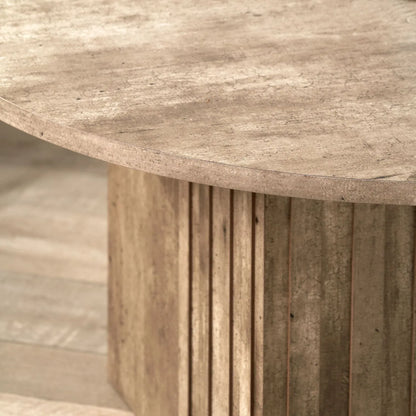 Stone Concrete Effect Round Coffee Table with Vertical Grooved Pedestal Base – Modern Beige & Grey Stone-Effect Pedestal Coffee Table with Textured Round Top for Contemporary Neutral Living Room Interior 80x80x40cm | Click Style