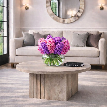 Stone Concrete Effect Round Coffee Table with Vertical Grooved Pedestal Base – Modern Beige & Grey Stone-Effect Pedestal Coffee Table with Textured Round Top for Contemporary Neutral Living Room Interior 80x80x40cm | Click Style