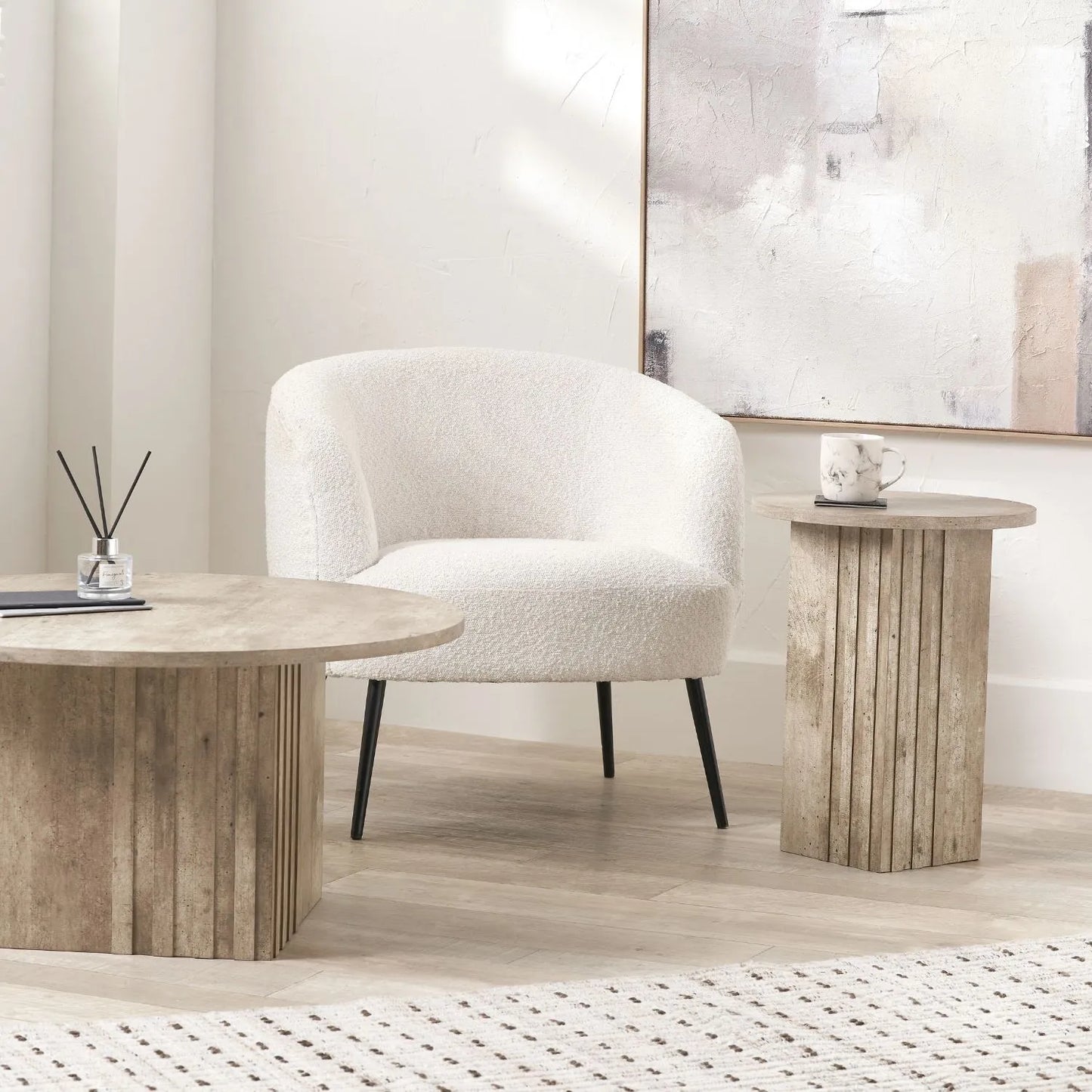 Stone Concrete Effect Round Pedestal Side Table with Vertical Grooved Base – Modern Beige & Grey Stone Effect Accent or Occasional Table with Textured Round Top for Living Rooms, Bedrooms & Contemporary Interiors 50x40x40cm | Click Style