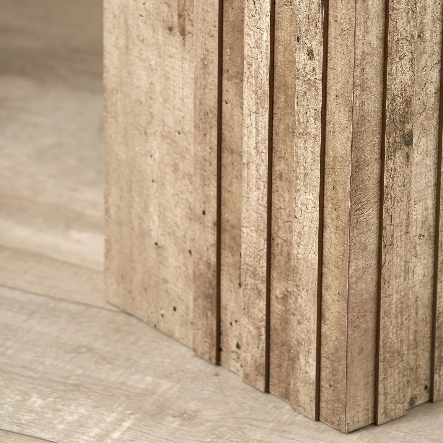 Stone Concrete Effect Round Pedestal Side Table with Vertical Grooved Base – Modern Beige & Grey Stone Effect Accent or Occasional Table with Textured Round Top for Living Rooms, Bedrooms & Contemporary Interiors 50x40x40cm | Click Style
