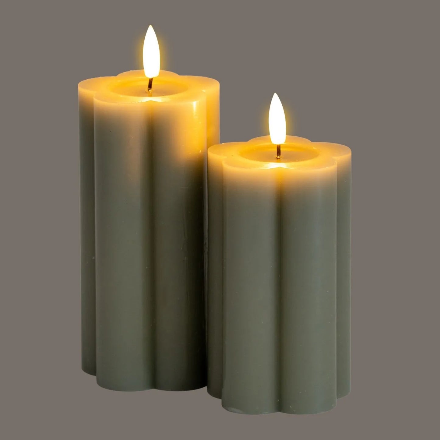 Tall Grey-Sage Scalloped Real Wax LED Flameless Pillar Candle with Realistic Flickering Flame – Battery Operated Decorative Light 15x7x7cm | Click Style