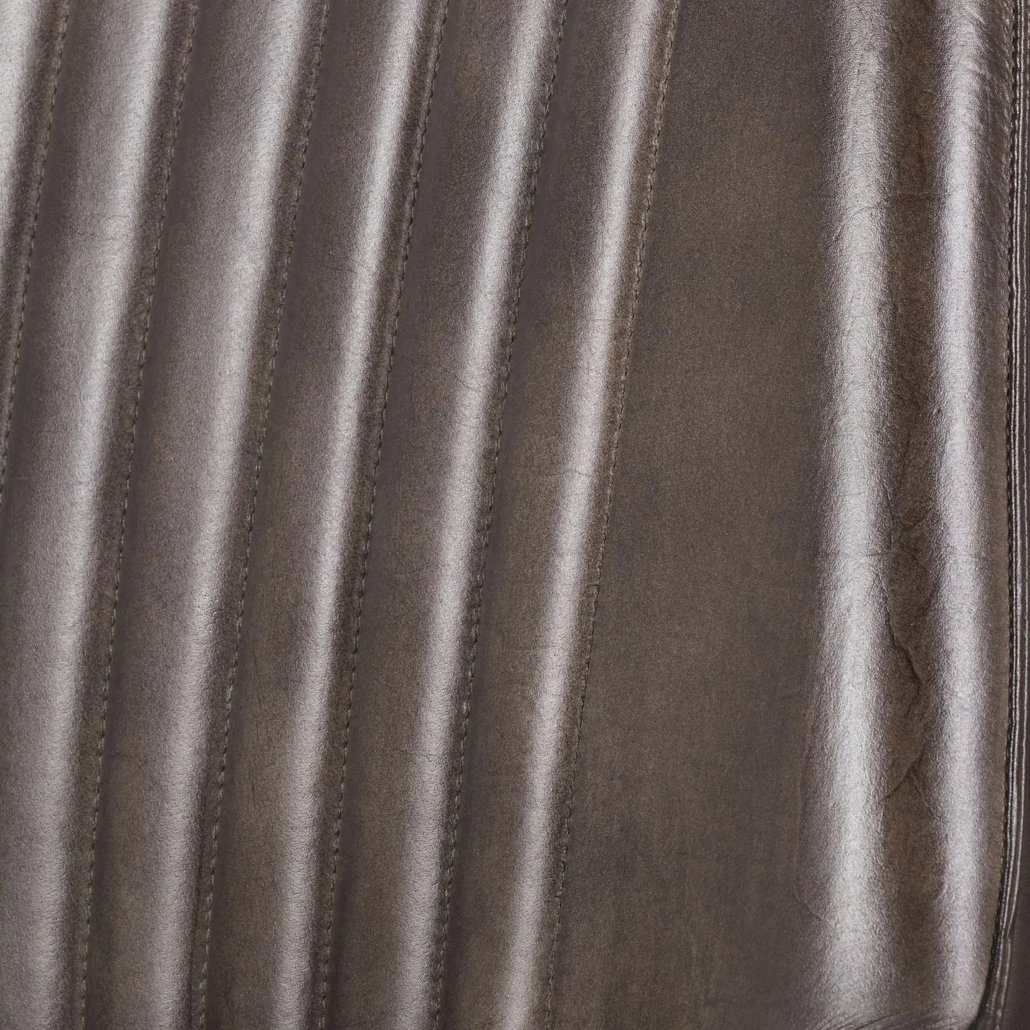 Vintage Dark Brown Genuine Leather Bar Stool With Plain Back And Black Metal Legs At Kitchen Island – Channel-Stitched Seat Retro Bar Stool | Click Style