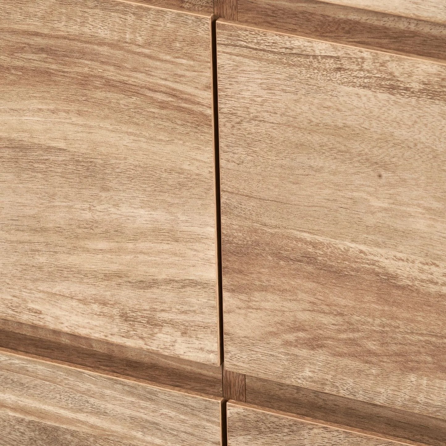 Warm Natural Oak Effect Handleless 6 Drawer Chest of Drawers close-up of closed handleless drawer fronts | Click Style