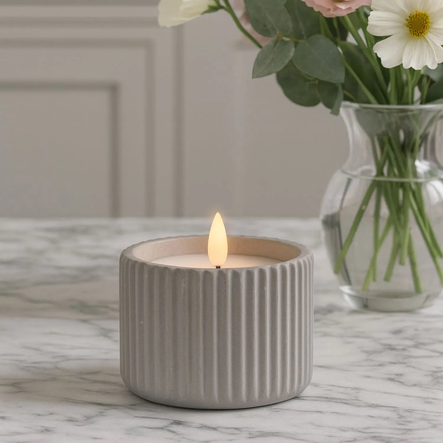 White Real Wax LED Candle in Light Grey Ribbed Concrete Pot with Realistic Flickering Flame – Battery Operated Flameless Decorative Light 8x8x8cm | Click Style