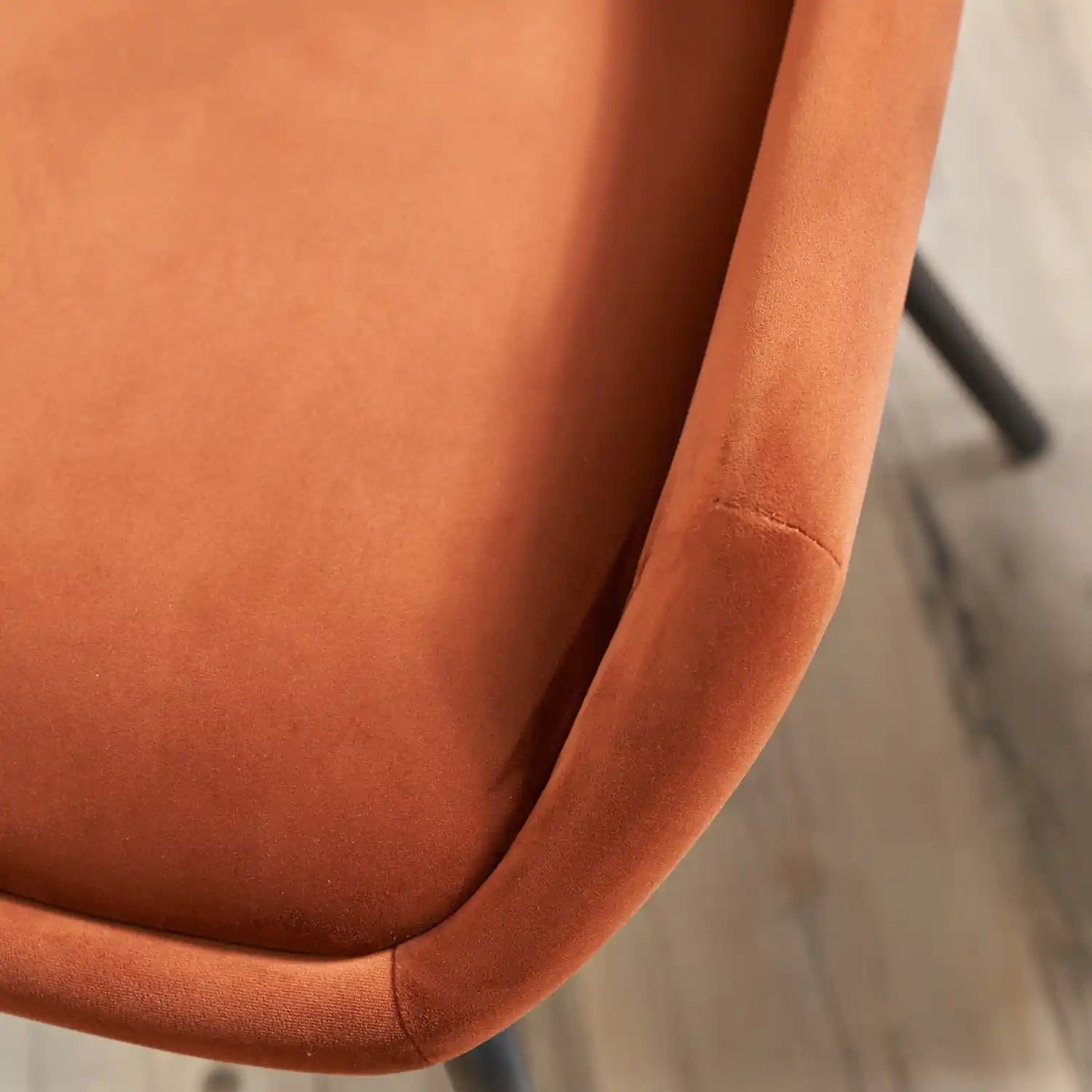 Amas Burnt Orange Velvet Dining Chair with Black Metal Legs – Click Style