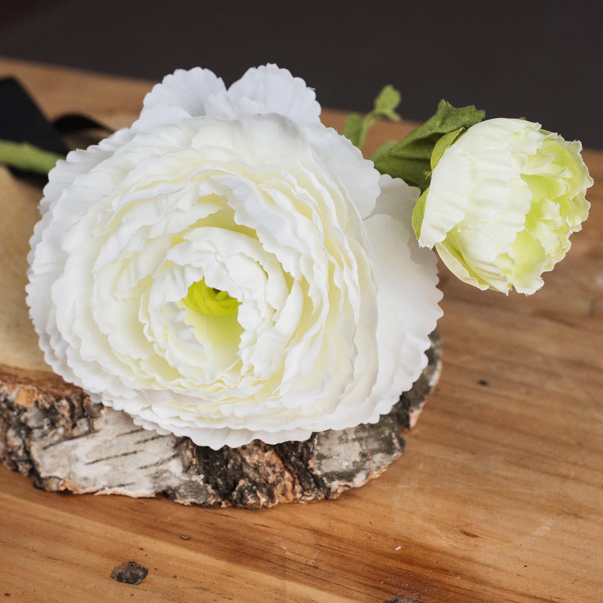 White Fake Ranunculus Artificial White Ranunculus Spray – Realistic Faux Flowers – Click Style