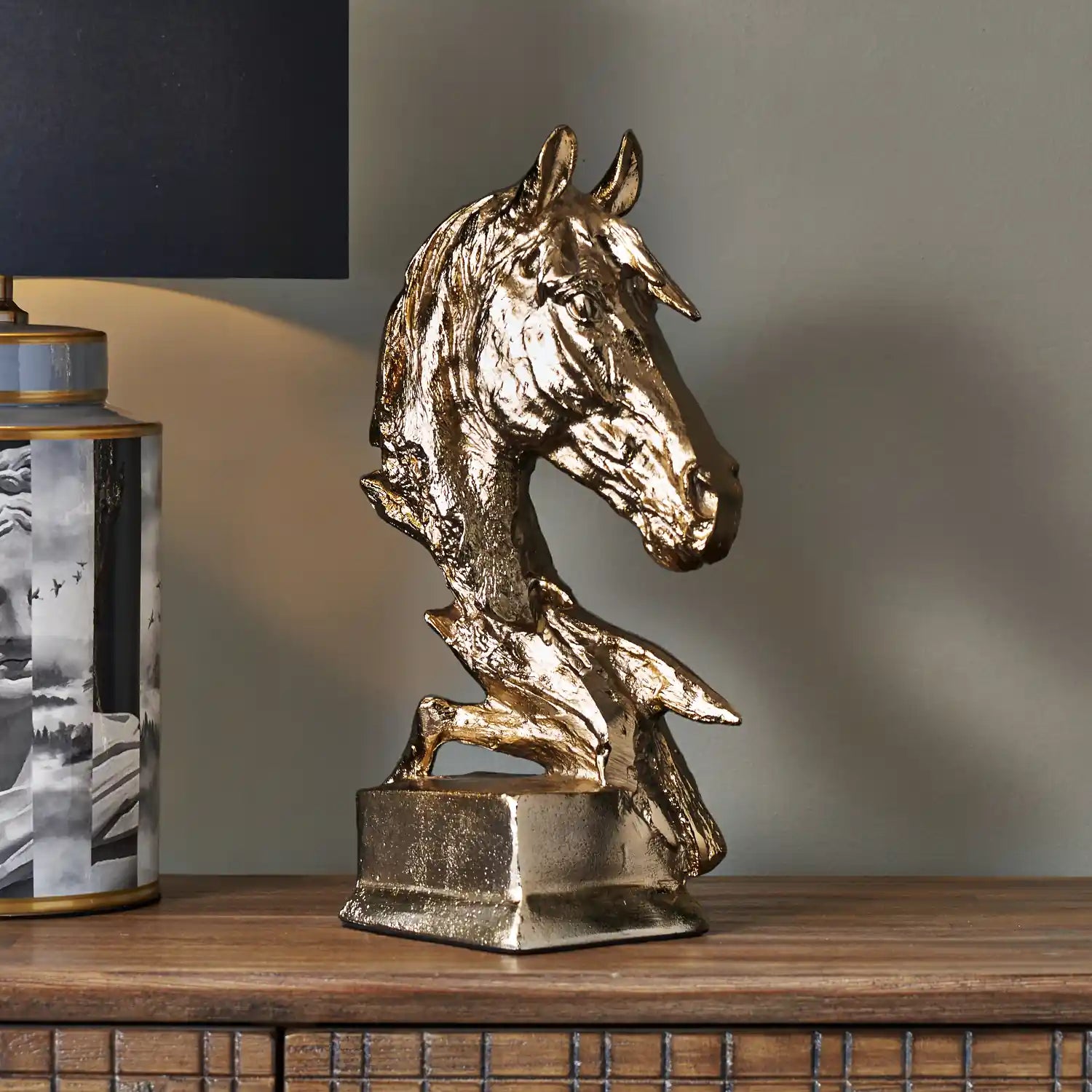 Gold Metal Horse Head Ornament – Click Style