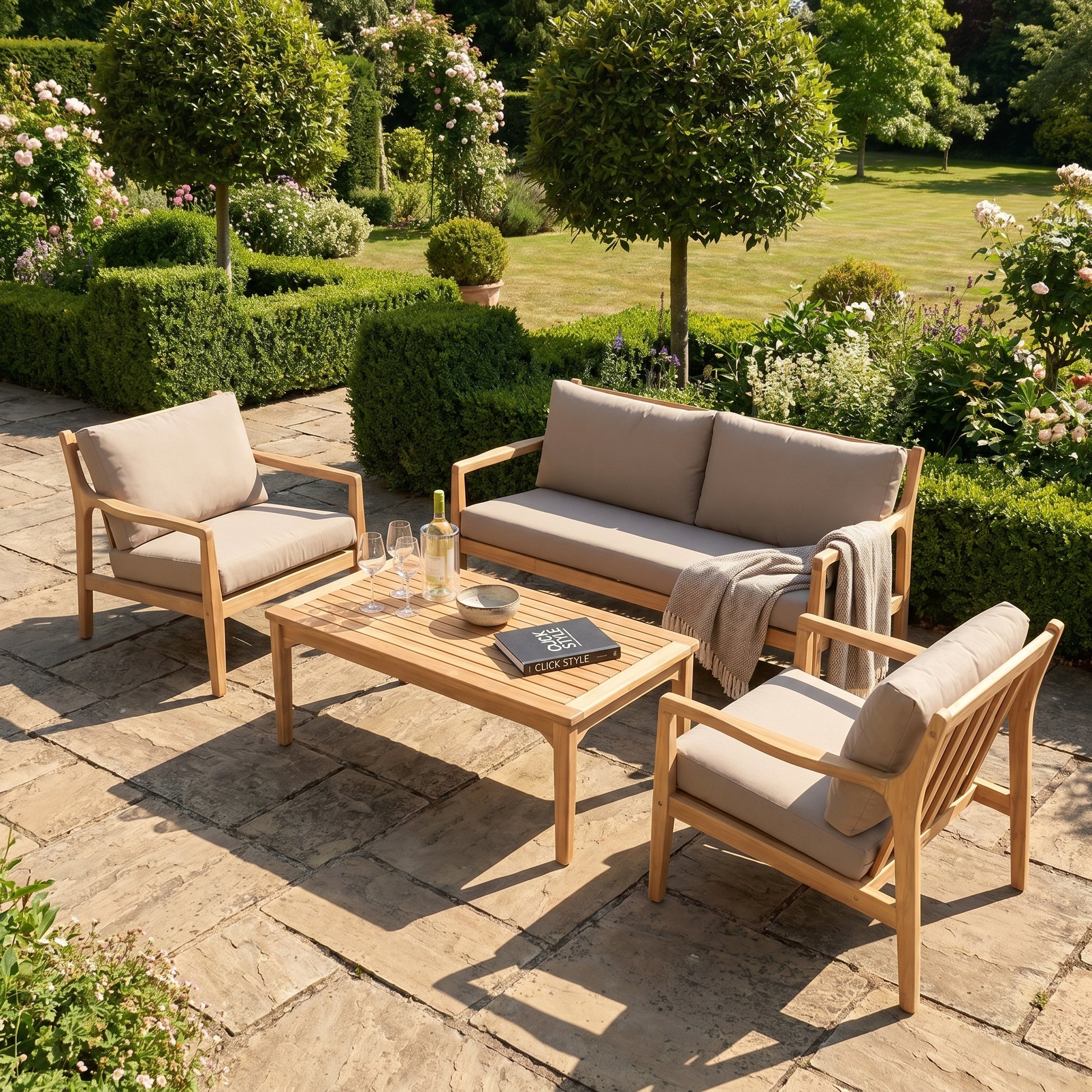 Neutral Beige Taupe Outdoor Garden Sofa Set with Cushions, 2 Armchairs & Rectangular Coffee Table – Light Teak Effect Acacia Wood 4-Seater Patio Lounge Set with Deep Seat & Back Cushions for Garden, Terrace, Conservatory, Decking & Outdoor Living Space | Click Style