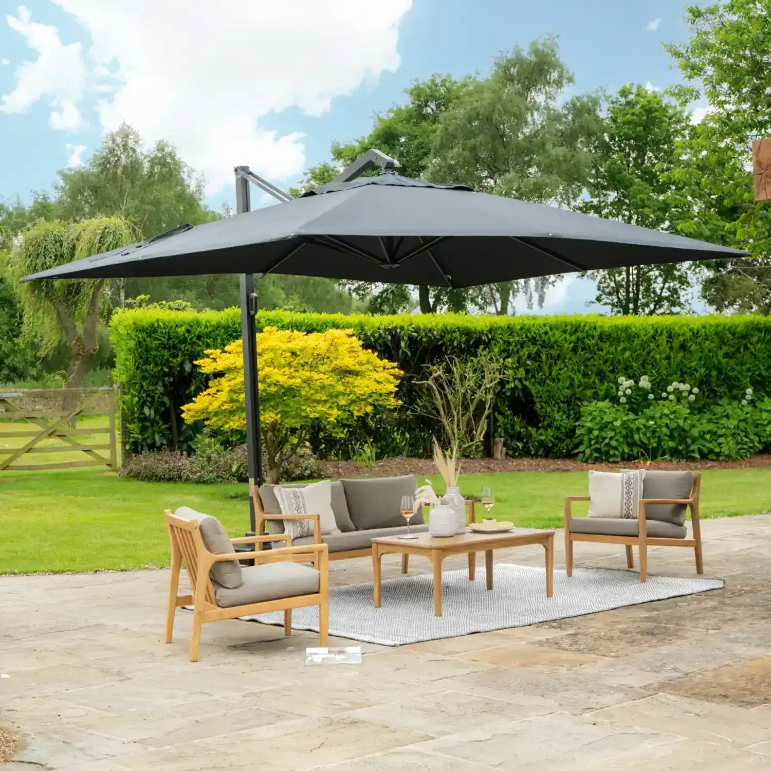 Platinum Challenger T2 3m Square Cantilever Parasol in Anthracite Grey – Click Style