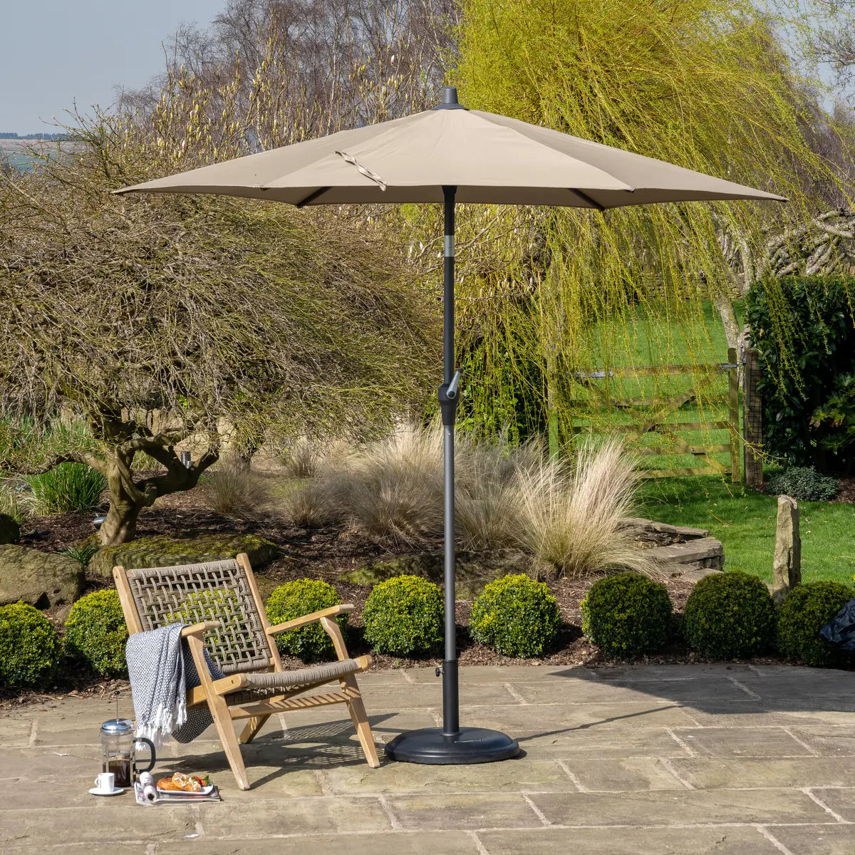 Platinum Riva 2.5m Round Centre Pole Parasol in Taupe – Click Style