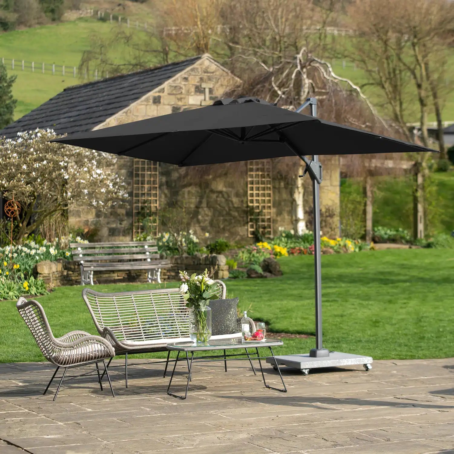 Platinum Voyager T1 3x2m Oblong Cantilever Parasol in Anthracite Grey – Click Style