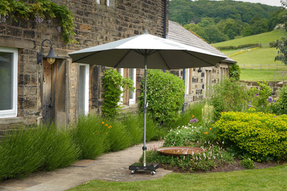 Rome Polished Black Granite 40kg Centre Pole Parasol Base with Wheels – Click Style