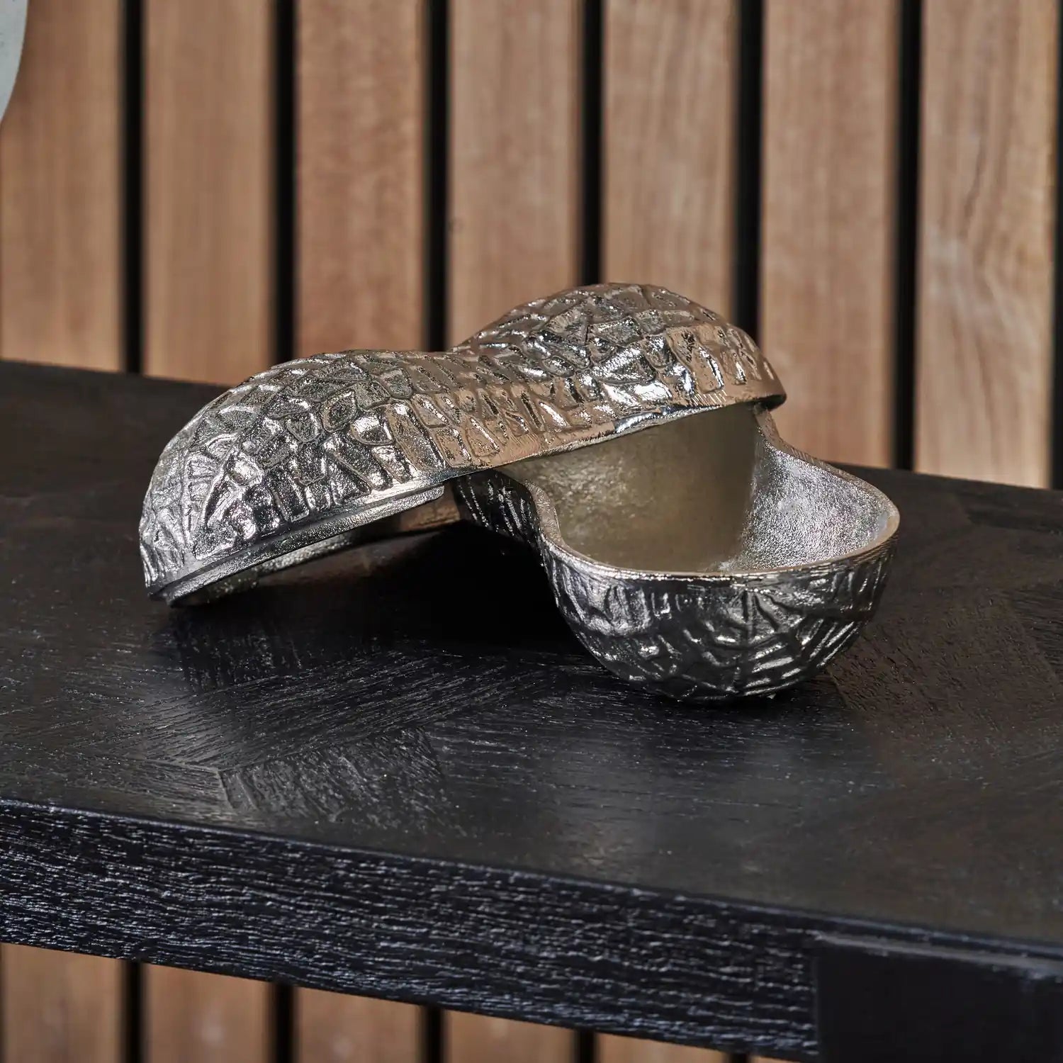 Silver Peanut Lidded Trinket Dish – Click Style