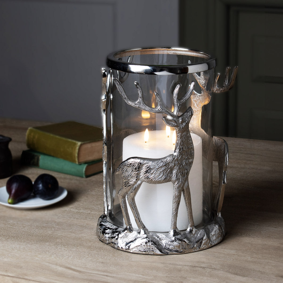 White LED 3 Wick Pillar Candle with Flickering Flame 15x15cm